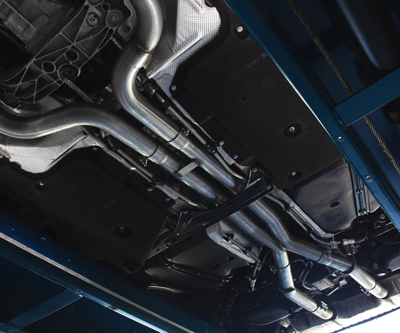 X-pipe exhaust
