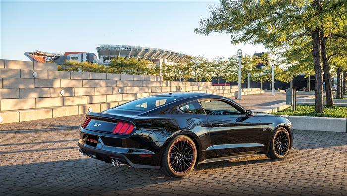 Xtreme, Sport / 3.0 in Cat-Back 4.0 in Twin Tips | 2015-2017 Mustang GT 5.0L V8 Coupe (14335, 14337)